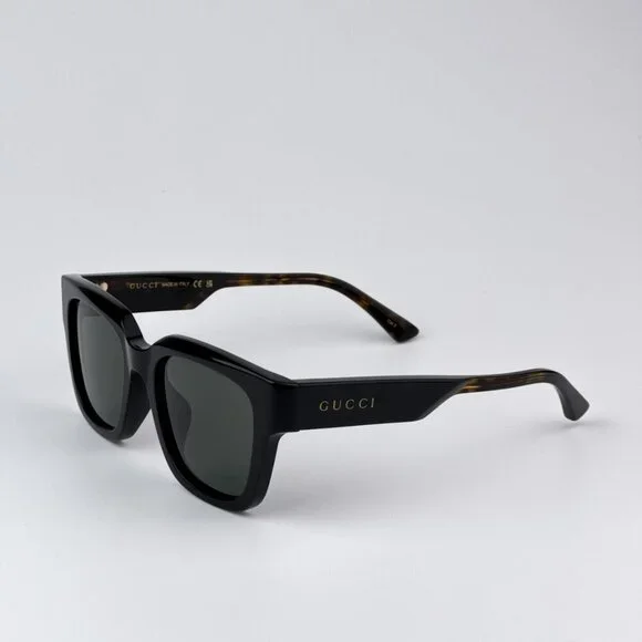 Gucci | Accessories | Gucci Gg67sk 001 Brand New Sunglasses  display picture 3